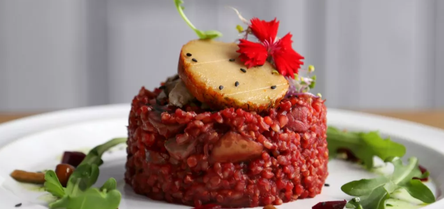 Vegan Recipe: Oatmeal and Beet Risotto